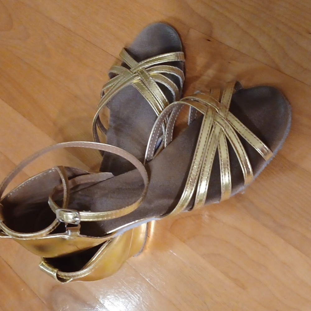 Professional Latina dance shoes Size 3-4